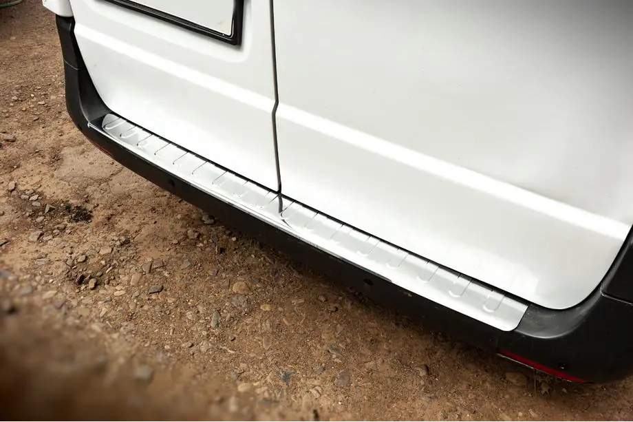 Mercedes Vito/V-klasse W447 2014– RVS sierlijst voor achterbumper Carmos (RVS) Image