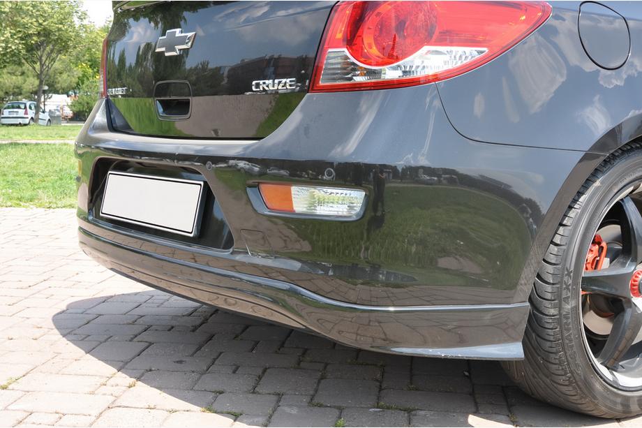 Chevrolet Cruze 2009–2015 Achterbumperdiffuser HB (Meliset, spuitklaar) Image
