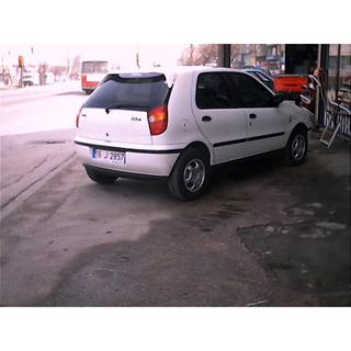 Korte spoiler (spuitklaar) Fiat Palio 1996–2011 foto 3
