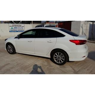 Zijskirts Sedan 2015↗ (spuitklaar) Ford Focus III 2011–2017 foto 2
