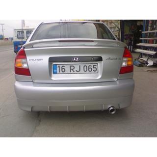 Spoiler (spuitklaar) Hyundai Accent 2000–2006 foto 3