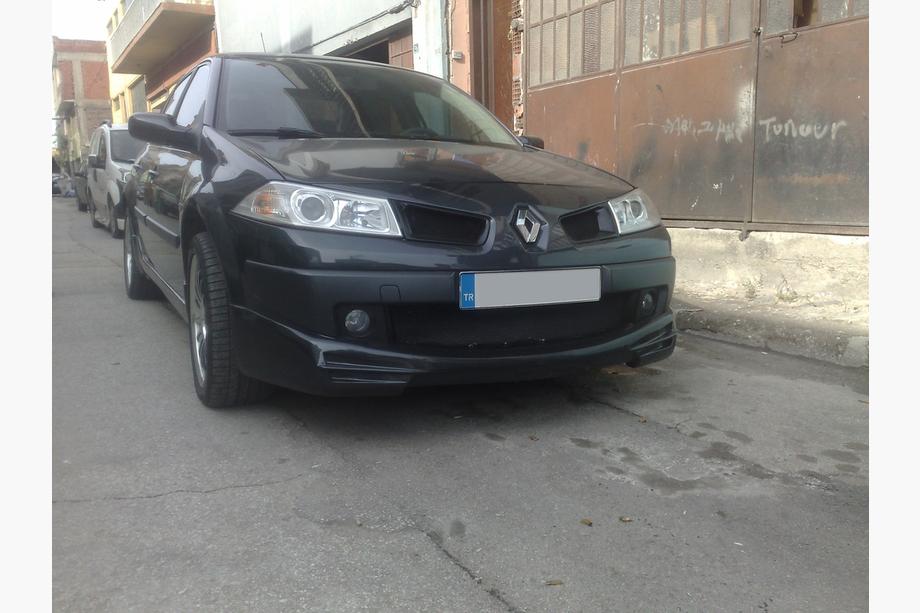 Renault Megane II 2004–2009 Voorbumper lip (front splitter) 2006-2009 (spuitklaar) Image