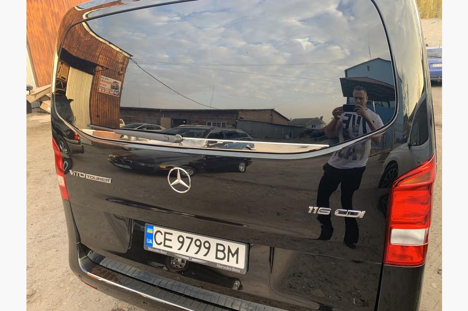 Mercedes Vito/V-klasse W447 2014– Sierlijst achterruit (kleine ruit) (RVS) OmsaLine - Italiaans roestvrij staal Foto 4