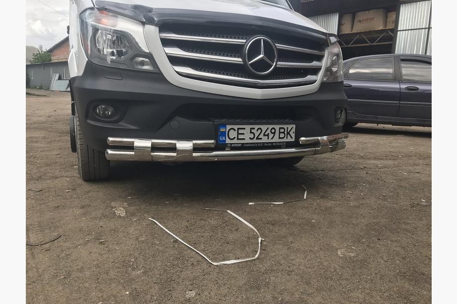 Mercedes Sprinter W906 2006–2018 Shark voorste onderbuis (RVS) Foto 5