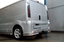 Renault Trafic 2001–2015 Achterhoeken AK003-Подвійний (RVS) foto 2