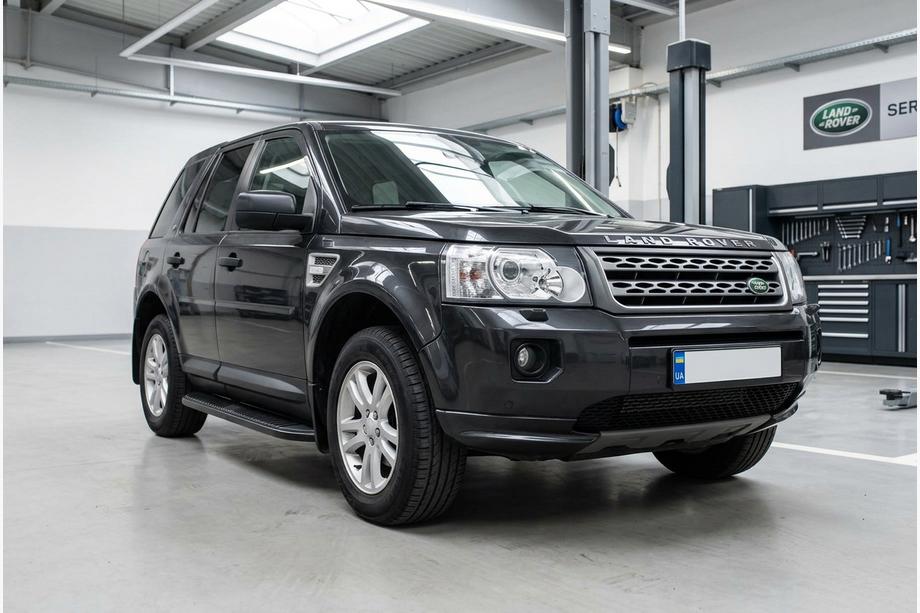 Land Rover Freelander II 2006–2014 Side steps Tayga Black (2 stuks, aluminium) Foto 1