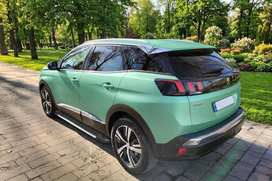 Peugeot 3008 2016–2023 Side steps RedLine V1 (set van 2, aluminium) Image
