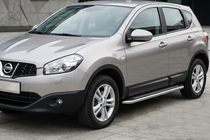 Nissan Qashqai 2010–2014 Zijtreden Maydos V2 (2 st., aluminium/RVS) Korte wielbasis foto 1