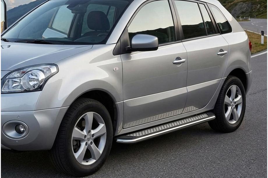 Renault Koleos 2008–2016 Zijtreden Maydos V2 (2 st., aluminium/RVS) Foto 1