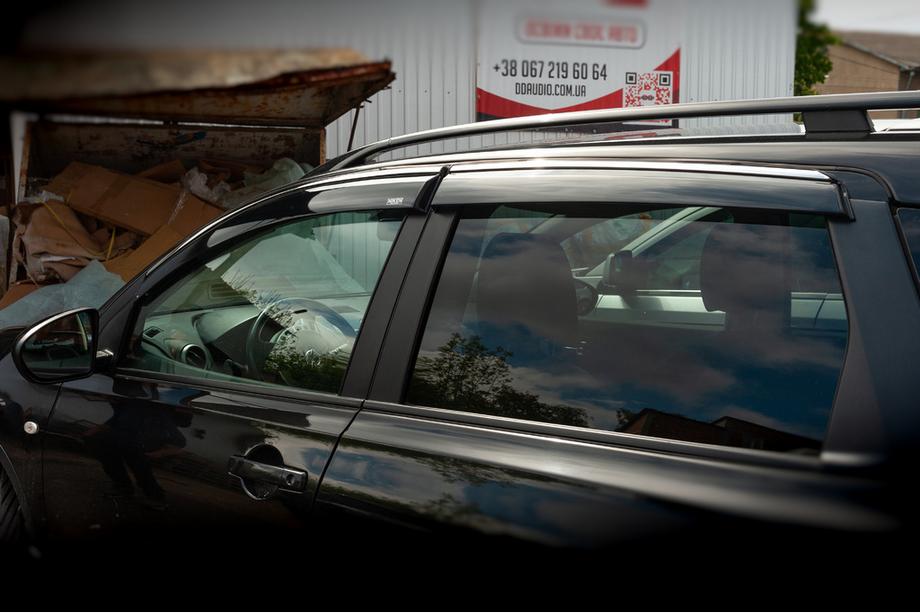 Nissan Qashqai 2007–2010 Raamwindschermen met chromen sierlijst (set van 4, Niken) Foto 3