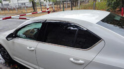 Skoda Octavia III A7 2013–2019 Raamdeflectoren met chromen sierlijst LiftBack (4 stuks, Niken) foto 1