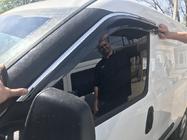 Fiat Doblo II 2010–2022 Raamwindschermen met chromen sierlijst (set van 4, Niken) foto 4