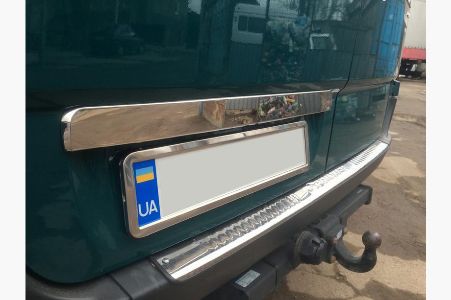 Mercedes Sprinter W906 2006–2018 Sierlijst boven kenteken BlackChrome (RVS) Image