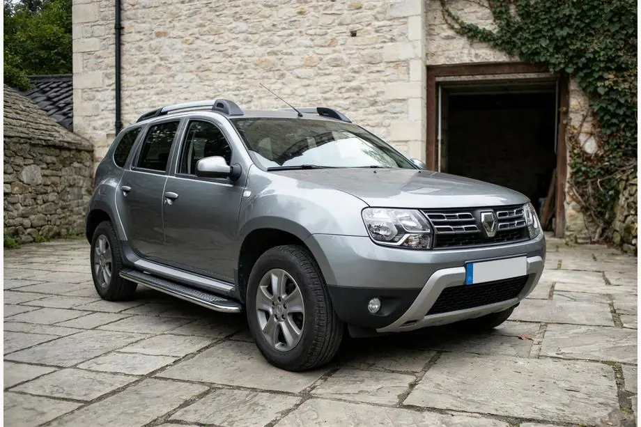Dacia Duster 2008–2018 Zijtreden Maydos V2 (2 st., aluminium/RVS) Image