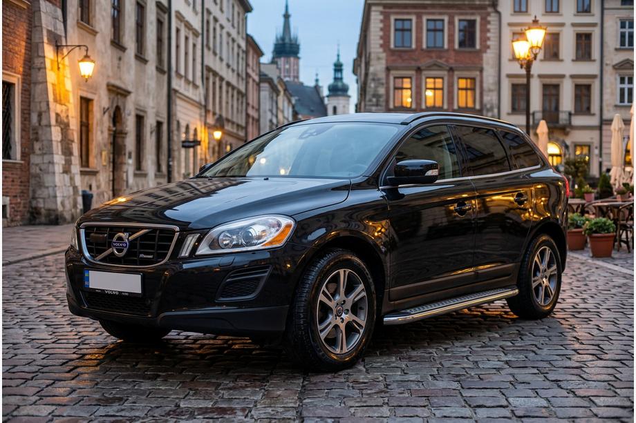 Volvo XC60 2009–2017 Zijtreden Maydos V2 (2 st., aluminium/RVS) Image