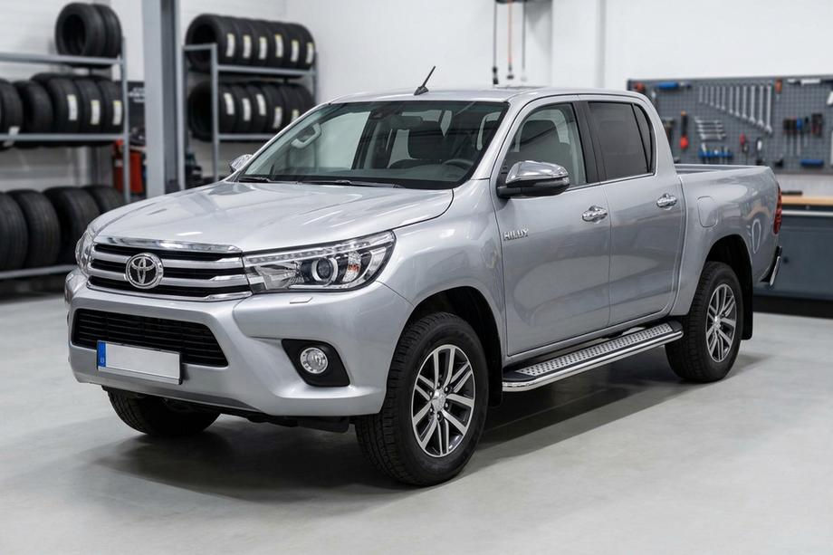 Toyota Hilux 2015– Zijtreden Maydos V2 (2 st., aluminium/RVS) Foto 1