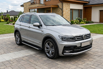 Volkswagen Tiguan 2016–2023 Side steps Maya V1 (2 stuks, aluminium) foto 1