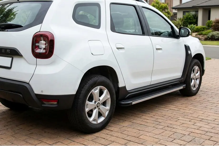 Dacia Duster 2018–2024 Side steps Maya V1 (2 stuks, aluminium) Image