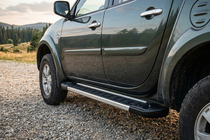 Fiat Fullback 2016– Side steps RedLine V1 (2 stuks, aluminium) foto 1