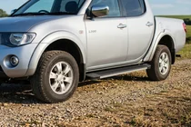 Fiat Fullback 2016– Side steps Maya V1 (2 stuks, aluminium) foto 1