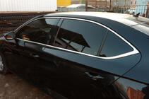 Skoda Superb 2015–2024 Volledige raamomlijsting (RVS) foto 1