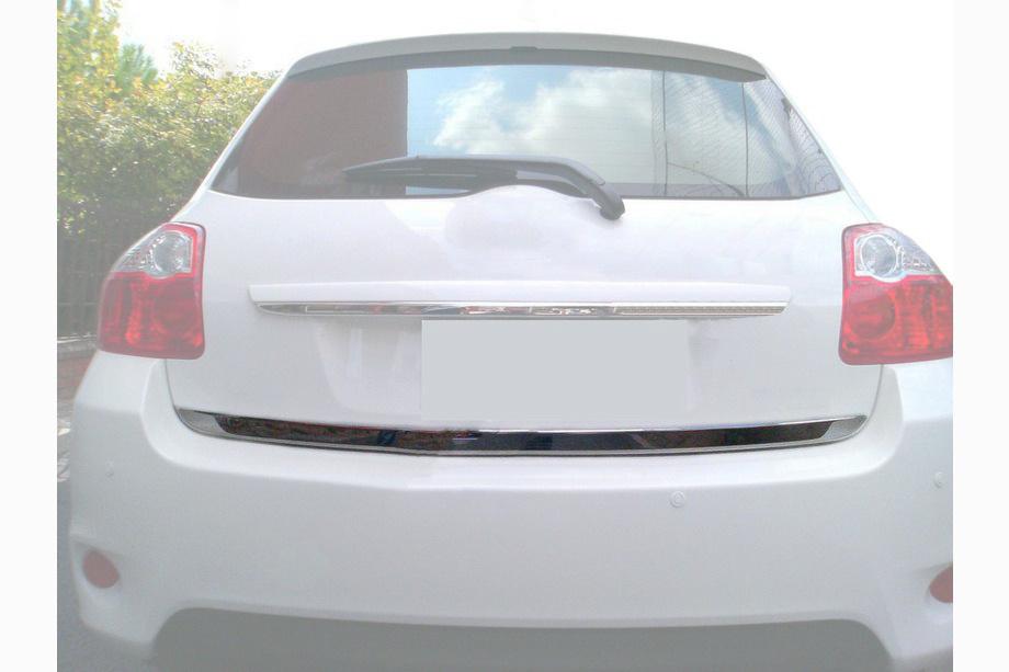 Toyota Auris 2007–2012 Kofferbakrand (RVS) Image
