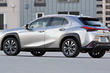 Compacte Lexus UX 200-crossover foto 2