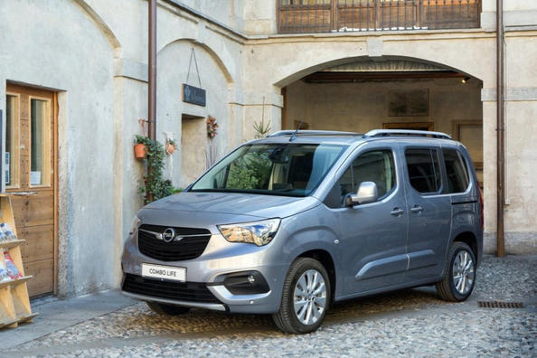 Test van de compacte MPV Opel Combo Life van de nieuwe generatie