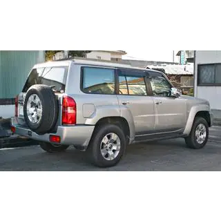 Safari bodykit set Nissan Patrol Y61 1997–2011 foto 2