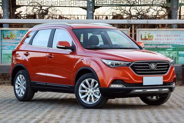 Review van de FAW Besturn X40-crossover