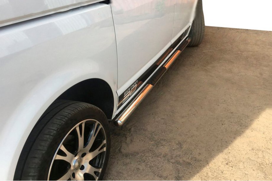 Volkswagen T6 2015–2024 Sidebars (set van 2, RVS) 70 mm, korte wielbasis Foto 12