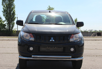 Mitsubishi L200 2015–2024 Voorbeschermbeugel ST014 (RVS) foto 1