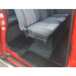 Achterste rubber vloermatten (2 st., Polytep) Opel Vivaro 2001–2015 foto 2