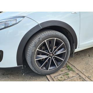 Wielkastlijsten (8 stuks, zwart) Renault Megane III 2009–2016 foto 2