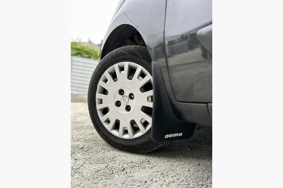 Citroen Nemo 2007–2017 Premium spatlappen (Turkije) Foto 2