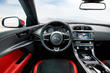 Review van de Jaguar XE sedan foto 5