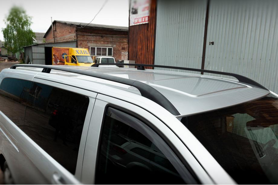 Mercedes Vito/V-klasse W447 2014– Zwarte dakrails CAN origineel design (metalen voeten) Korte wielbasis (SHORT) Image
