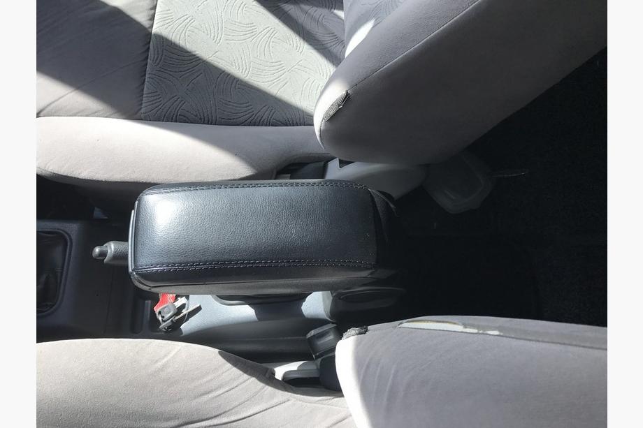 Ford Connect 2002–2006 Armsteun Foto 3