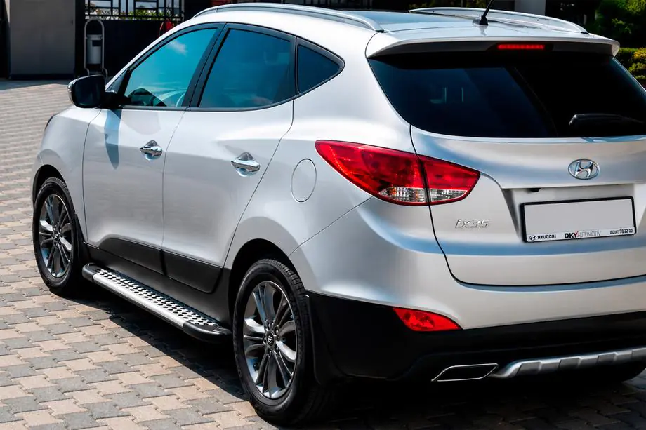 Hyundai IX-35 2010–2015 Zijsteps Allmond Grey (2 stuks, aluminium) Image
