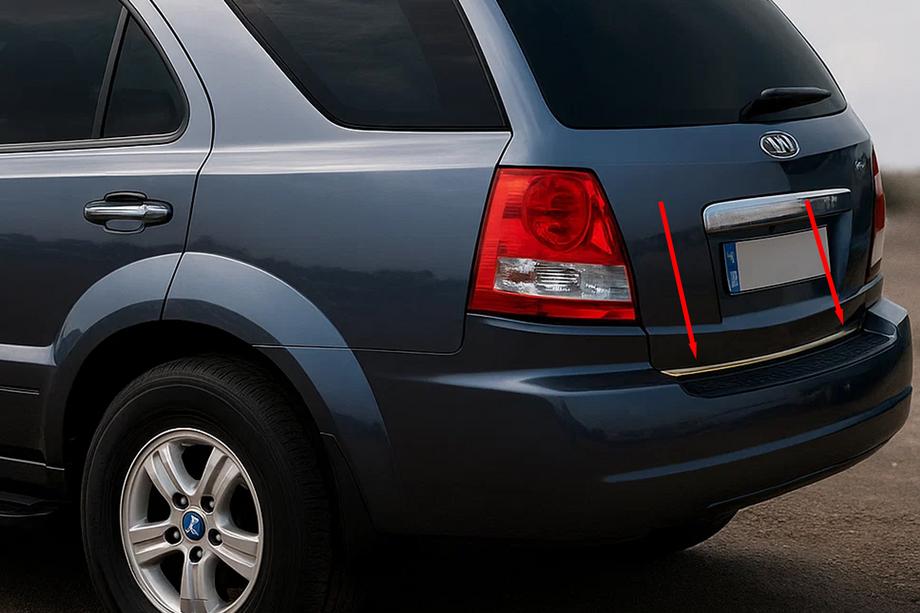 Kia Sorento I BL 2002–2009 RVS kofferbakrand Image