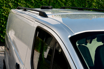 Ford Custom 2013–2022 Dakrails Skyport (2 stuks, zwart) foto 3