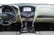Premium crossover Infiniti QX60 foto 4