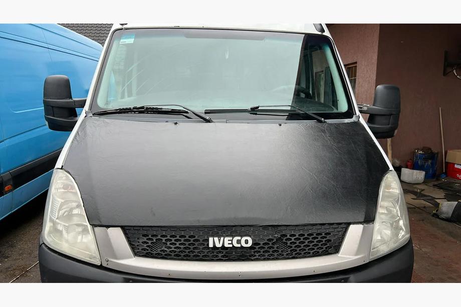 Iveco Daily 2006–2014 Motorkaphoes (opschrift Daily) Image