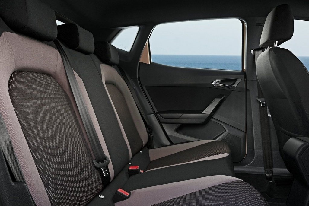 Review van de vijfdeurs hatchback SEAT Ibiza