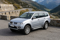 Mitsubishi Pajero Sport 2008–2015 Zijtreden Rainbow (2 st., aluminium) foto 1