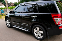 Suzuki Grand Vitara 2005–2017 Side steps Allmond Grey (set van 2, aluminium) foto 1