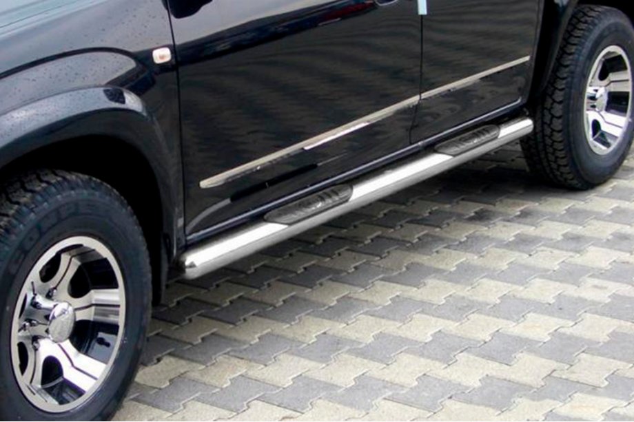 Toyota Rav 4 2006–2013 Zijbuizen voor standaard basis (2 stuks, RVS) Image