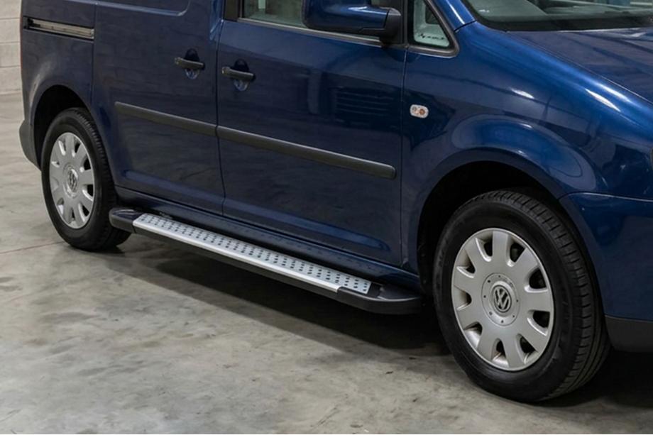 Volkswagen Caddy 2010–2015 Side steps X5-type (set van 2, aluminium) Maxi basis Image