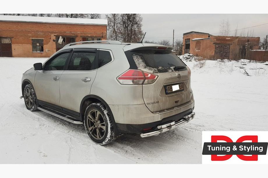 Nissan X-trail T32/Rogue 2014–2021 Premium side steps (2 st., RVS) Ø60 Foto 3