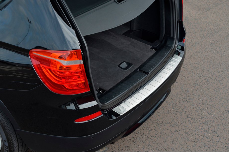 BMW X3 F25 2011–2018 OmsaLine RVS achterbumper beschermplaat (mat) Foto 6